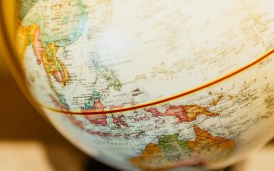 The Global Shopping Cart: what’s Behind the Cross-Border Boom?